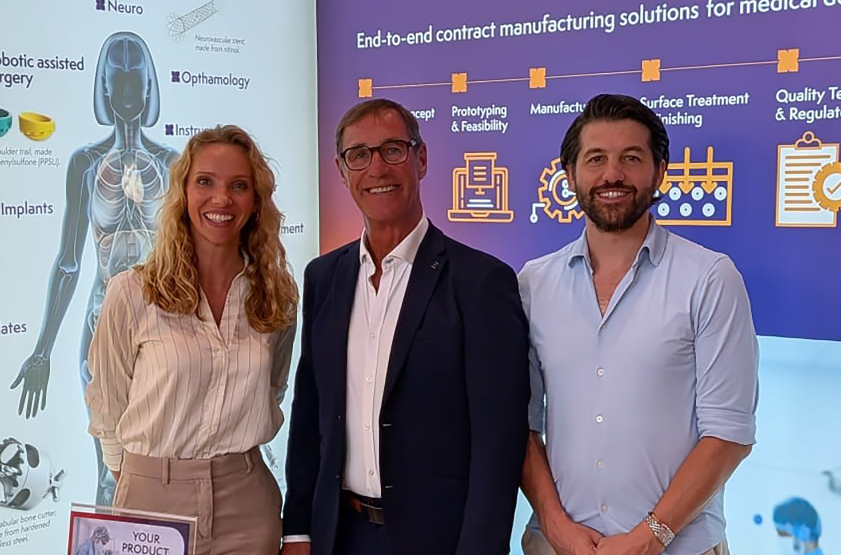 Martin Streng, Managing Director of MediTec Source (centre) with Eleanor Freeman, Kaleidex Integration Manager (left) and Max Vollenbroich, Director of M&A for Germany (right)
